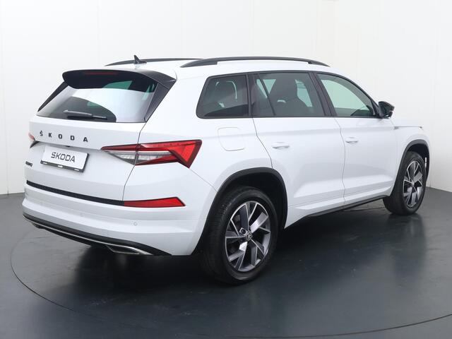 Skoda Kodiaq 1.5 TSI Sportline Business | 150 PK | Automaat | Adaptive cruise control | Matrix LD koplampen | Stoelverwarming | Navigatiesysteem | 19" LM velgen |