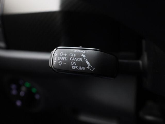 Skoda Kodiaq 1.5TSI/150PK DSG Sportline Business · Panoramadak · Alcantara/Leder · Camera +Parkeersensoren