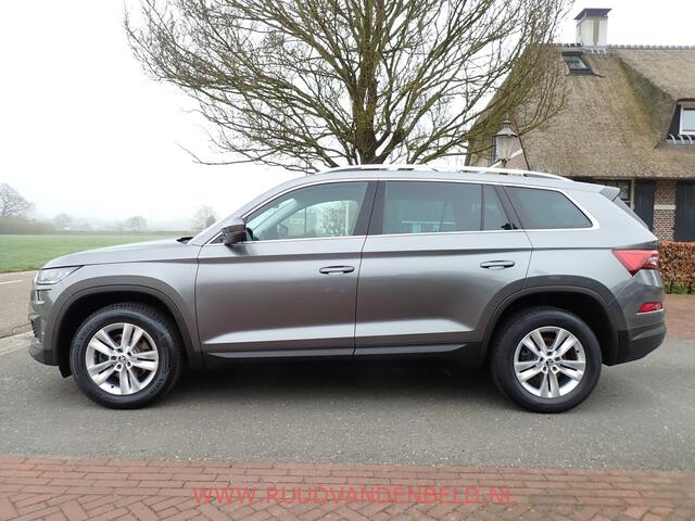 Skoda Kodiaq 1.5 TSI Business Edition 7P. ACC / CAMERA / CARPLAY