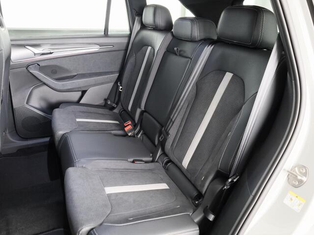 Skoda Kodiaq Sportline Business PHEV 1.5 TSI 204pk DSG-6 | Light & view