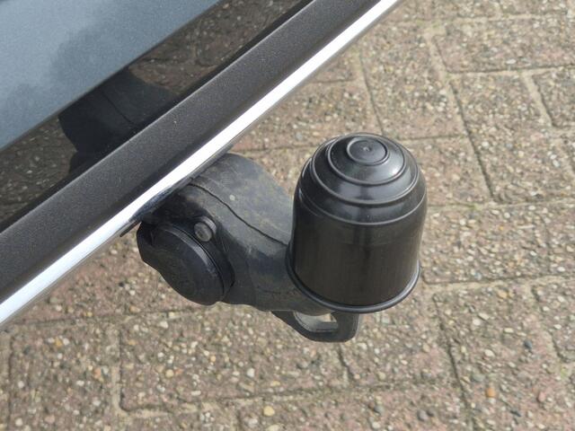 Skoda Kodiaq 1.5 TSI Sportline Business Trekhaak/19"Velgen/