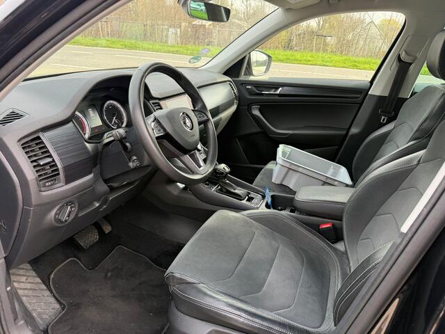 Skoda Kodiaq 1.5 TSI Limited Business Edition, 7-Persoons, ACC, Camera, Nette en frisse auto! Alcantara/leder,