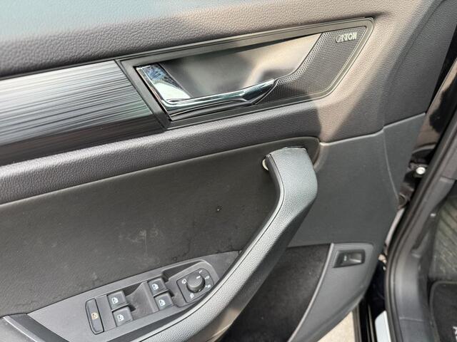 Skoda Kodiaq 1.5 TSI Limited Business Edition, 7-Persoons, ACC, Camera, Nette en frisse auto! Alcantara/leder,