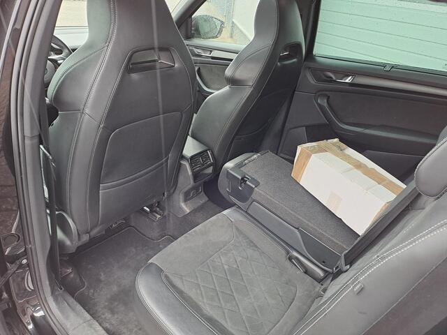 Skoda Kodiaq 1.5 TSI Sportline Business 7-Persoons, Panoramadak, Trekhaak, Memory, Stuurverwarming!