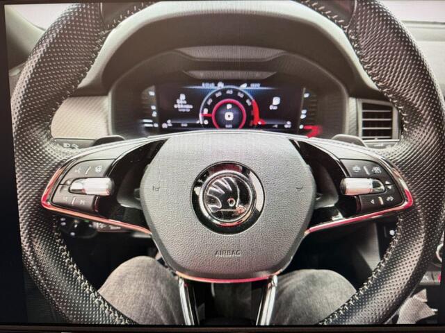 Skoda Kodiaq 1.5 TSI Sportline 7-pers,LED,Stoel/stuurverw,Trekhk,Memory,Virtual,Adapt Cruise,Lane Ass.,