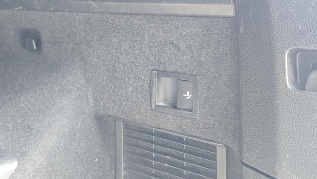 Skoda Kodiaq 1.5 TSI Sportline Business 7p. | NAP | Automaat | Stoelverwarming | ACC | Carplay | 1e eigenaar | Digital Dashboard | BTW | Dealeronderhouden | Memory | 1/2 Leder