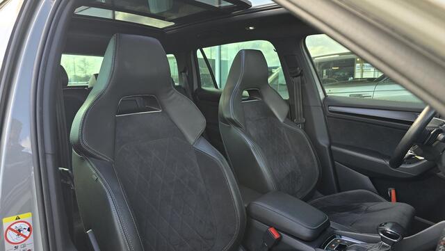 Skoda Kodiaq 1.5 TSI Sportline Business 7p. | NAP | Automaat | Stoelverwarming | ACC | Carplay | 1e eigenaar | Digital Dashboard | BTW | Dealeronderhouden | Memory | 1/2 Leder