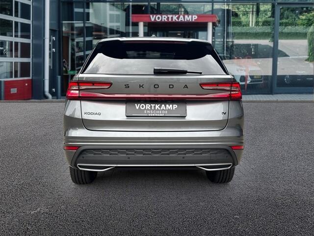Skoda Kodiaq 1.5 TSI E-HYBRID SPORTLINE FISCAAL LAAG!! PANO-DAK/TREKHAAK/CAMERA/MEMORY/NAVI