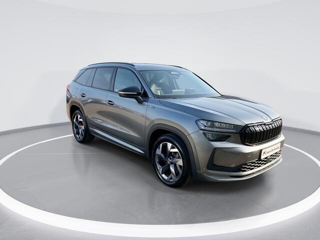 Skoda Kodiaq 1.5 TSI 204pk PHEV Sportline Business · Apple/Android Car Play · Elektrische stoelverstelling · Stoelverwarming voor + achter · Camera · Garantie t/m 13-05-2029 of 60.000km