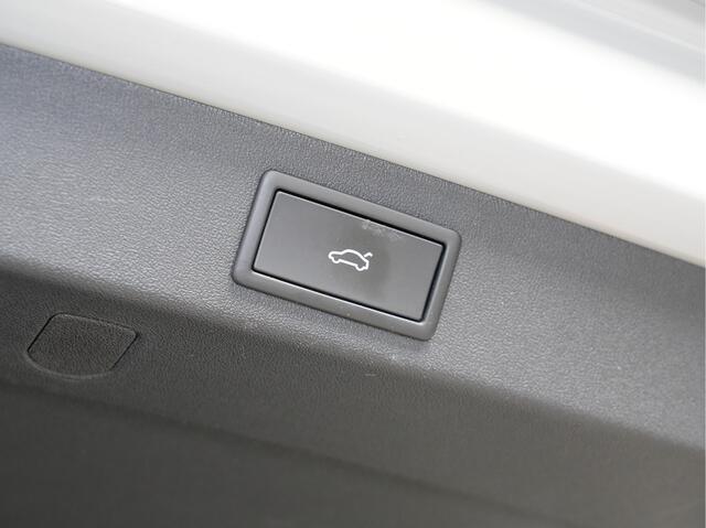 Skoda Kodiaq 1.5 TSI MHEV Business Edition 7p. | Panoramadak | Camera | 19" | Trekhaak | Memory 236