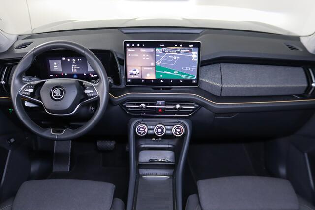 Skoda Kodiaq 1.5 TSI MHEV Business Edition 7-Persoons Panoramadak, Trekhaak, ACC, LED, Memory