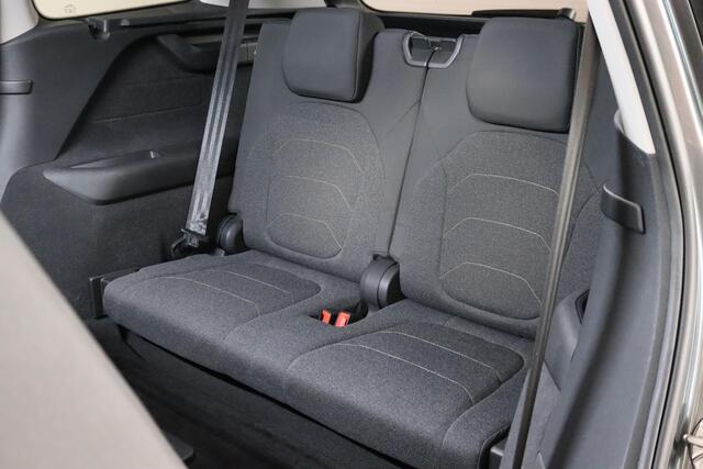 Skoda Kodiaq 1.5 TSI MHEV Business Edition 7-Persoons Panoramadak, Trekhaak, ACC, LED, Memory