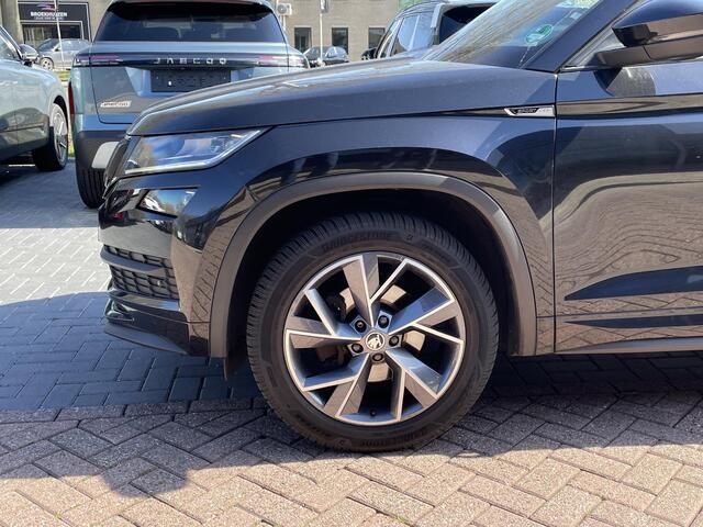 Skoda Kodiaq 1.5 TSI Sportline Business 7p. Automaat 150PK | Schuifkanteldak | Stoelverwarming | Adaptieve Cruise Control | Memory seats | Elek Achterklep |