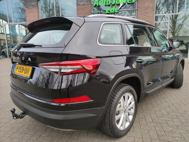 Skoda Kodiaq 1.5 TSI DSG Business Edition Plus Wegklapbare trekhaak - Panoramadak - Adaptieve Cr.control - Elektrische achterklep