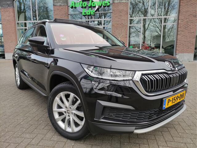 Skoda Kodiaq 1.5 TSI DSG Business Edition Plus Wegklapbare trekhaak - Panoramadak - Adaptieve Cr.control - Elektrische achterklep