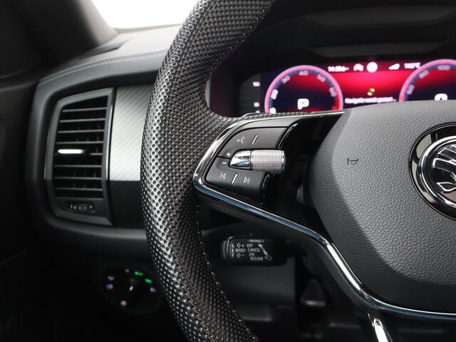 Skoda Kodiaq 1.5 TSI Sportline Business | 150 PK | Automaat | Panoramadak | Virtual pedal achterklep | Adaptive cruise control | Climate control |