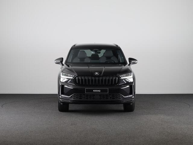 Skoda Kodiaq 1.5 TSI PHEV Sportline Business | Panoramadak | Trekhaak | Light & View | Adaptief onderstel | Canton Sound | Head-up | Blind Spot |