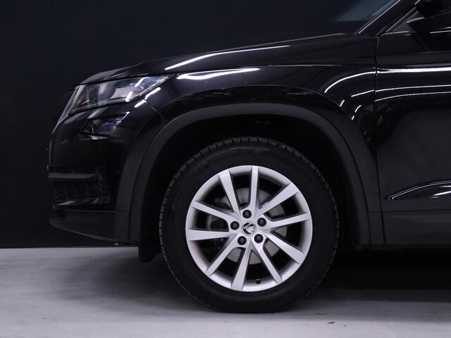Skoda Kodiaq 1.5 TSI Sport [STOELVERWARMING, CAMERA, TREKHAAK, APPLE CARPLAY, AUTOMATISCHE VERLICHTING, NAVIGATIE, NIEUWSTAAT]