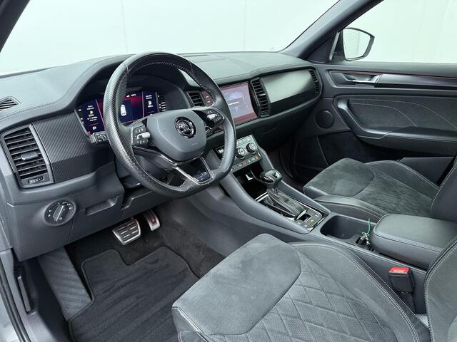 Skoda Kodiaq 1.5 TSI Sportline Business 7p. | 150 PK | Automaat | Trekhaak wegklapbaar | Panoramadak | Navigatiesysteem | 19" LM velgen | 3e zitrij |