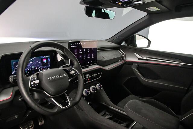 Skoda Kodiaq Sportline Business 1.5 TSI PHEV 204pk DSG Automaat Trekhaak, Adaptive cruise control, Navigatie, Achteruitrijcamera, Elektrische achterklep, LED matrix koplampen