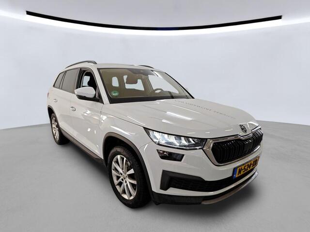 Skoda Kodiaq 1.5 TSI Business Edition / AUTOMAAT/ NAVI/ CRUISE/ CLIMATE/ STOELVERWARMING/ PARK. SENSOREN + CAMERA/18" LMV