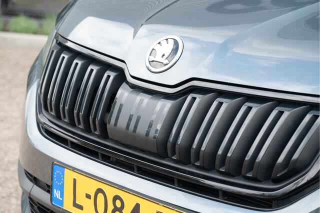Skoda Kodiaq 1.5 TSI Sportline Business | Pano | Trekhaak | Navi | Camera | Active Info | Elek. Best. Stoel |