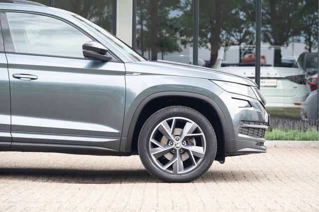 Skoda Kodiaq 1.5 TSI Sportline Business | Pano | Trekhaak | Navi | Camera | Active Info | Elek. Best. Stoel |