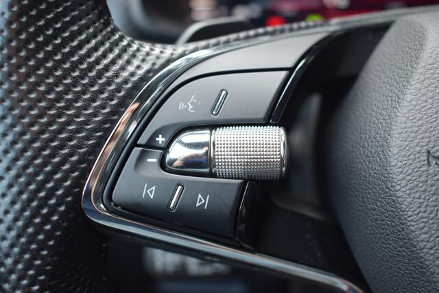 Skoda Kodiaq 1.5 TSI Sportline Business | Memory | Panoramadak | Geventileerde Stoelen | Camera | Navigatie |