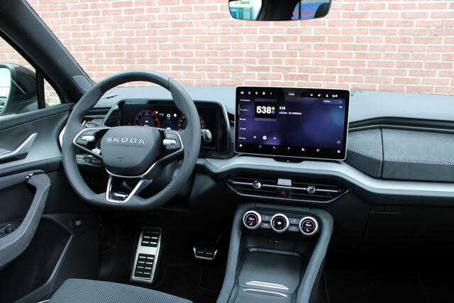 Skoda Kodiaq 1.5 TSI MHEV Sportline Business 7P 150PK |PANO-DAK|TREKHAAK|ACC|MATRIX-LED|