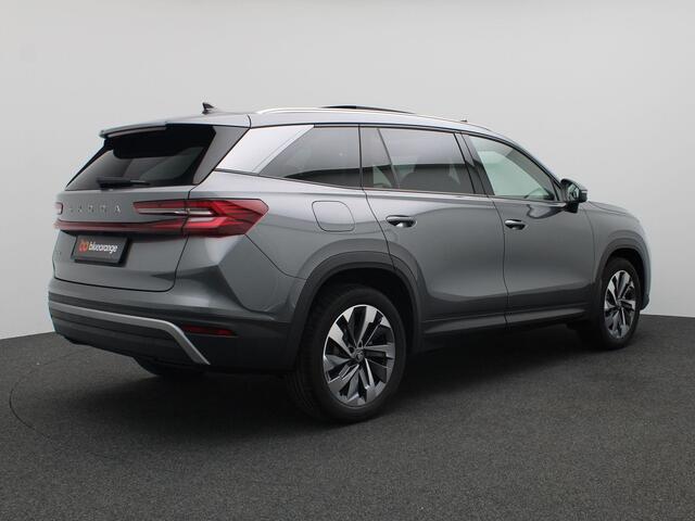 Skoda Kodiaq 1.5 TSI MHEV Business Edition Plus 7p. Matrix led, Trekhaak, Panoramadak, Adaptive cruise met travel assist, Side assist, Achteruitrijcamera, Stuur-stoelverwarming, Keyless, Alarm, 19" lichtmetaal