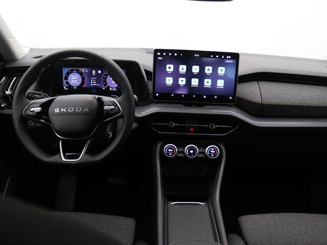 Skoda Kodiaq 1.5 TSI MHEV Business Edition Plus 7p. Matrix led, Trekhaak, Panoramadak, Adaptive cruise met travel assist, Side assist, Achteruitrijcamera, Stuur-stoelverwarming, Keyless, Alarm, 19" lichtmetaal