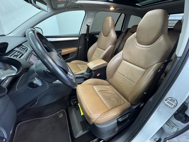 Skoda OCTAVIA Combi 1.4 TSI Greentech Style Businessline?Panoramadak?Sportstoelen?Stoelverwarming?Leder Bekleding?Apple Carplay?DSG?