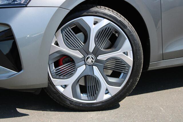 Skoda OCTAVIA Combi 2.0 RS 265PK DSG |PANO-DAK|CANTON|TREKHAAK|ACC|360-CAMERA|NAVI|