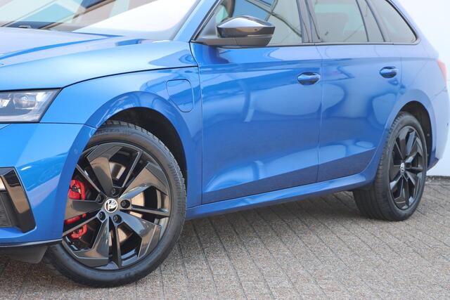 Skoda OCTAVIA Combi 1.4 TSi iV RS 245pk DSG6