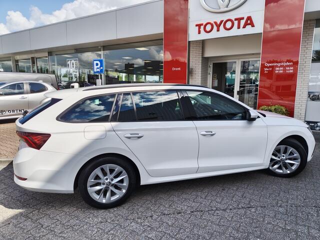 Skoda OCTAVIA 1.0 TSI Business Edition | Trekhaak | Stoelverwarming | Android