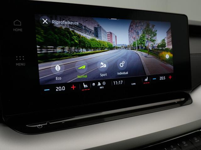 Skoda OCTAVIA 1.5 e-TSI 150 pk DSG Clever | Panoramadak | Full LED Matrix koplampen | Achteruitrijcamera | Stoel-/achterbankverwarming | Adaptive Cruise | 17 inch