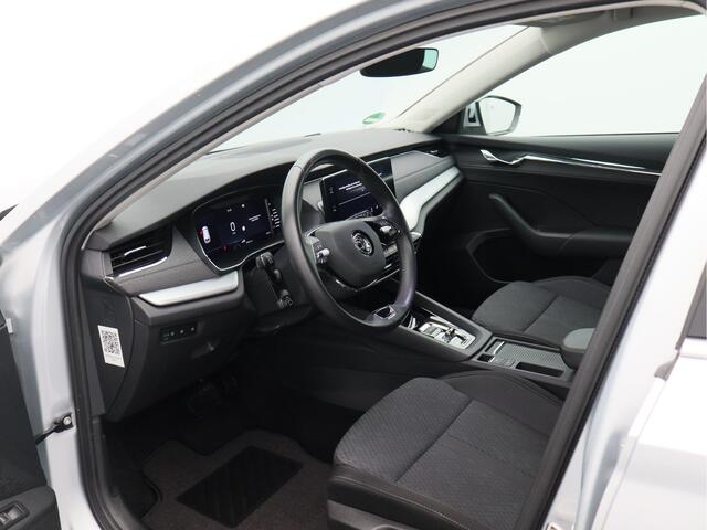 Skoda OCTAVIA Combi 1.0 e-TSI Business Edition Plus/ automaat/ compleet!