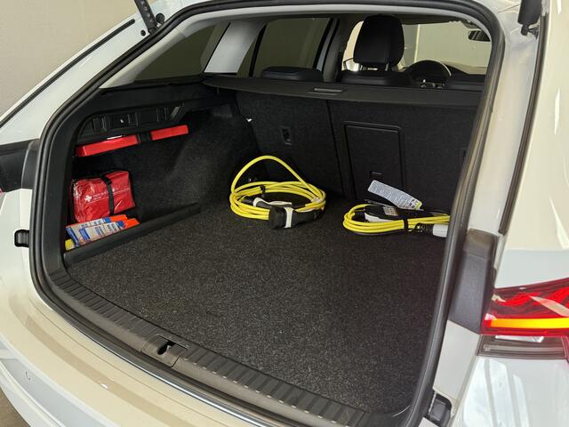 Skoda OCTAVIA Combi 1.4 Gekoelde Stoelen/Memory/Camera