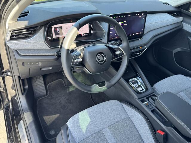 Skoda OCTAVIA Combi FL 1.5 TSI 150pk DSG MHEV Selection LED Matrix Virtual Cockpit Camera Navigatie FACELIFT