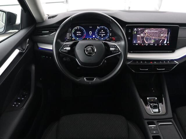 Skoda OCTAVIA 1.4 TSI iV PHEV Business Edition | Trekhaak | Stoel & stuurverwarming | Head-Up | Adaptive cruise | Memory | Parkeerhulp | Digital Cockpit | Achterbankverwarming | Carplay | Plug In