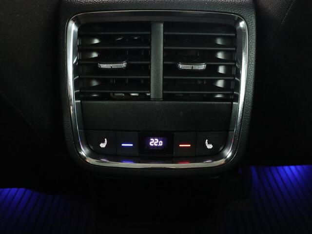 Skoda OCTAVIA 1.4 TSI iV PHEV Business Edition | Trekhaak | Stoel & stuurverwarming | Head-Up | Adaptive cruise | Memory | Parkeerhulp | Digital Cockpit | Achterbankverwarming | Carplay | Plug In