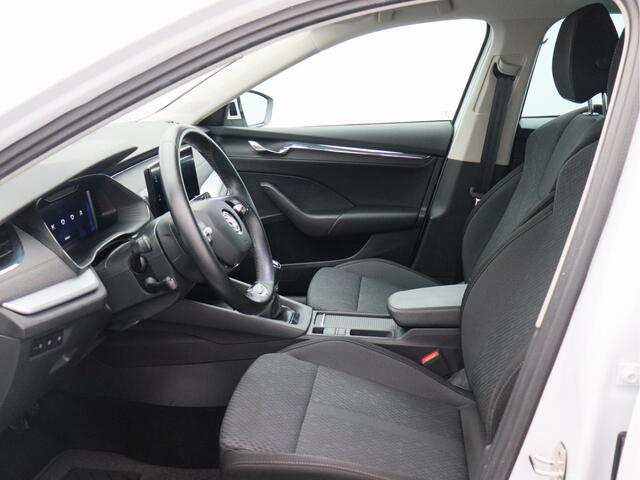 Skoda OCTAVIA Combi 1.0 TSI Business Edition Plus/ trekhaak/ zeer mooi!
