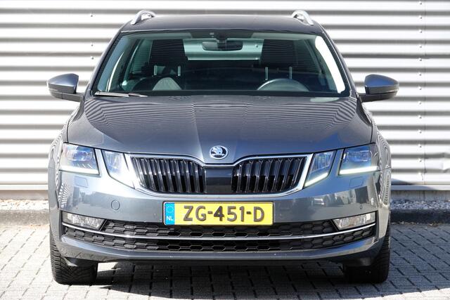 Skoda OCTAVIA Combi 1.0 TSI Greentech Style Business | Digitale Cockpit | Leder | Carplay | LED | Stoelverwarming | Camera |