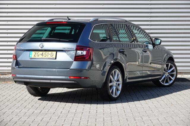Skoda OCTAVIA Combi 1.0 TSI Greentech Style Business | Digitale Cockpit | Leder | Carplay | LED | Stoelverwarming | Camera |