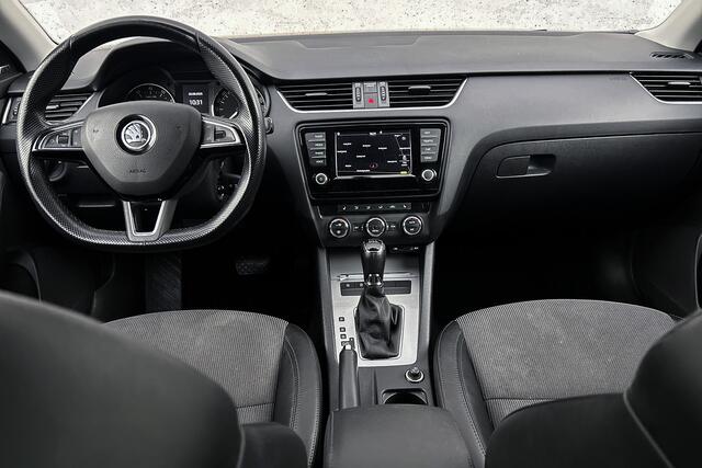 Skoda OCTAVIA 1.0 TSI Greentech Ambition Business | Cruise control | Half lederen bekleding | Parkeersensoren