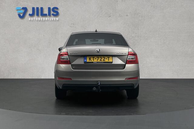 Skoda OCTAVIA 1.0 TSI Greentech Ambition Business | Cruise control | Half lederen bekleding | Parkeersensoren