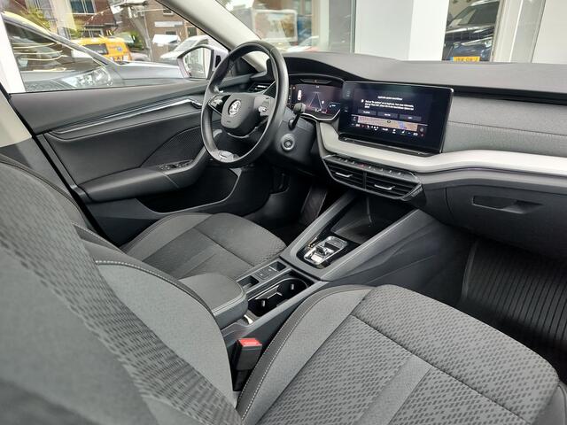 Skoda OCTAVIA Combi 1.4 TSI iV PHEV BUSINESS EDITION SmartLink | Lane Assist | Stoelverwarming