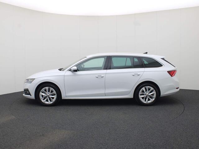 Skoda OCTAVIA Combi 1.0 TSI 110PK Business Edition Plus DSG automaat · Navigatie · Parkeersensoren · Stoelverwarming · Garantie tot november 2027 of 100000km