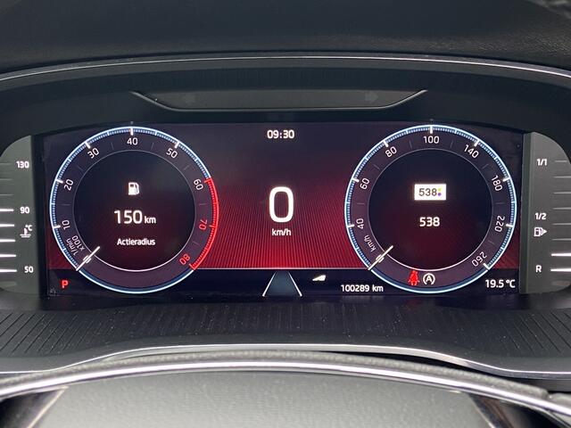 Skoda OCTAVIA 1.0 eTSI Bns Ed Autom/Panoramadak/Trekhaak/Elek achterkl/Apple C