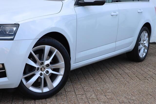 Skoda OCTAVIA Combi 1.4 TSI Greentech Style Business